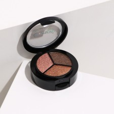 Palette of shadows for the eyelids, 3 colors