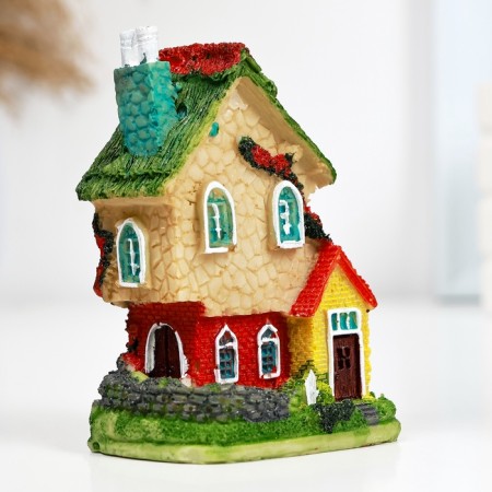 Figure "House Cottage" 6x4x9.5cm