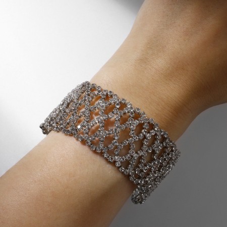 Bracelet "ice" Infinity, white color in silver, 19 size-3