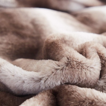 Cover "fur No. 1", size 220x240 cm-3