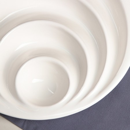 Plate "circles", ceramics, white, Iran-2