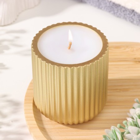 A candle in a candlelight made of gypsum with narrow faces, 7x8cm, gold