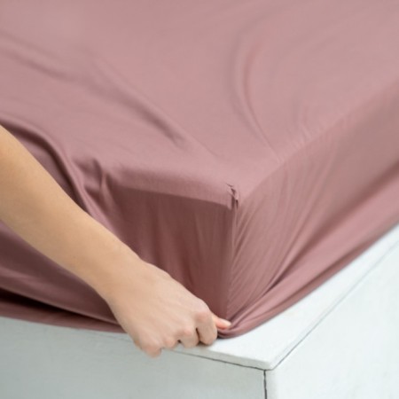 Vileshin sheet "Fergi", size 200x180x25 cm, plum color-1