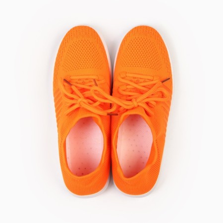 Sneakers children's, orange color, p. 33-1