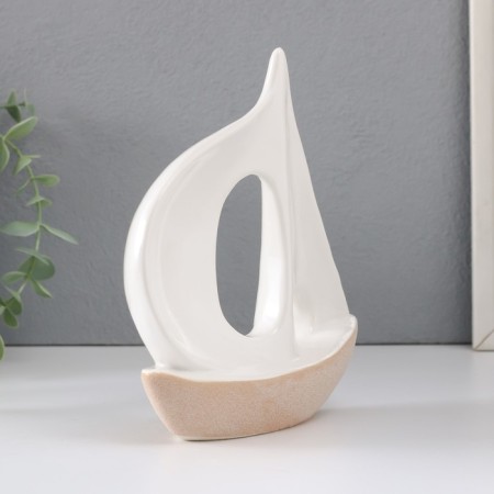 Souvenir Ceramics "Little Saussa" Sand-white 15.6x5.6x16.7 cm-1