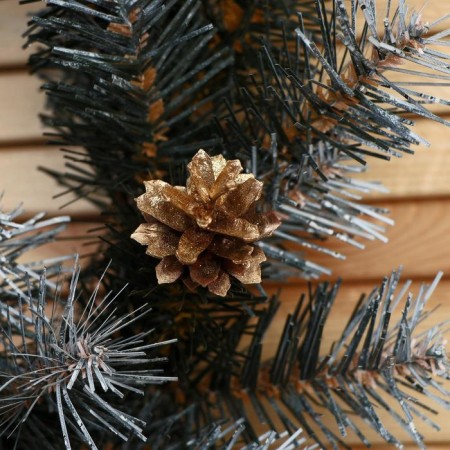 Wreath "Winter Fairy Tale (with gold cones) 45 cm-2