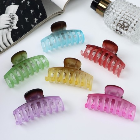 Hair crab "Frida" straight matte, 7 cm, mix-1