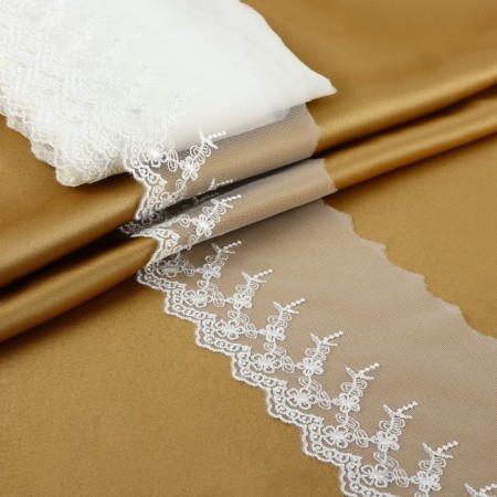 Lace on a grid, 110 mm × 9 ± 0.5 m, white color