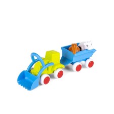 Safari Fun set. Tractor with animals in the trailer 
