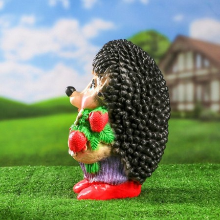 Garden figure "Hedgehog Semyon with strawberries" 17x17x35cm-7