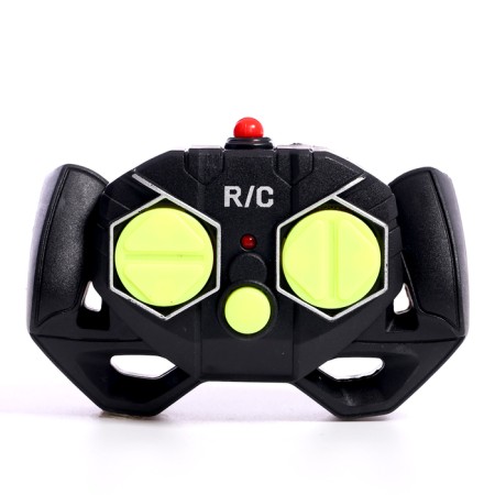 The radio -controlled “conqueror” jeep, control from the phone, works for the battery, the color is black-6