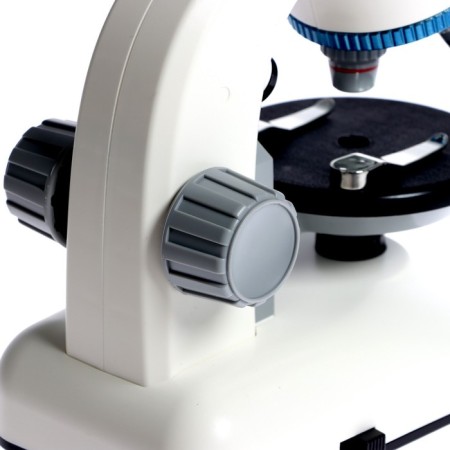 Game set "Laboratory microscope", a rotating lens with backlight, an increase in X40, 100, 400-4