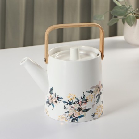 Ceramic tea set "Sakura", 6 items: 4 circles 250 ml, kettle 1 l, tray D = 29 cm, white color-1