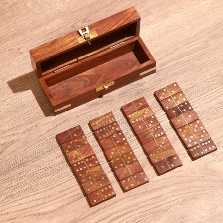 The game is a desktop "Domino" in a casket 17x6x5 cm, a tree shisham-3