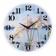 Watching clock, interior 