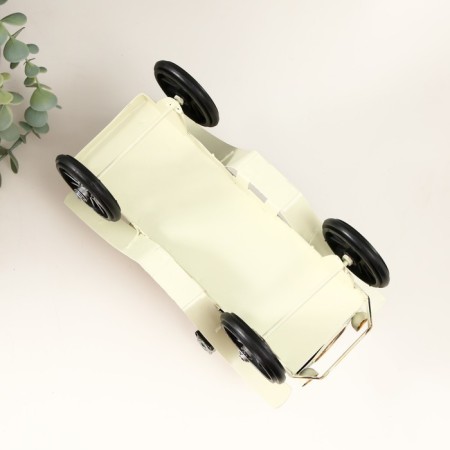 Metal souvenir "Retro. White car" 25.5x12.6x16 cm-6