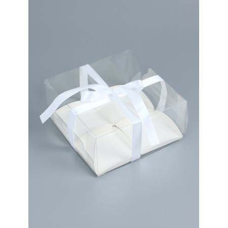 Box for cakes 4 pieces, white, 20 x 20 x 10 cm