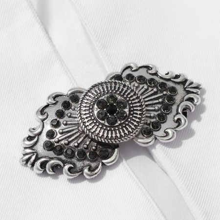Circum for the cardigan "stucco", the color is black in black silver