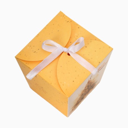 New Year. Bonbonniere, New Year's gift packaging "Golden spruce", 7.5 × 8 × 7.5 cm.-3