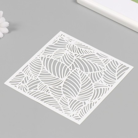 Plastic stencil "leaves" 15x15 cm-1