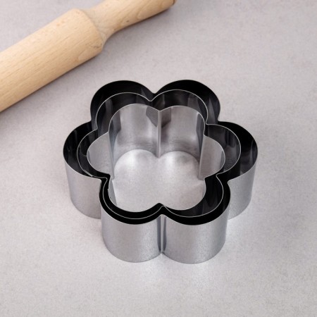 A set of baking forms and layout "Flower", 12x12x5 cm, 3 pcs-2