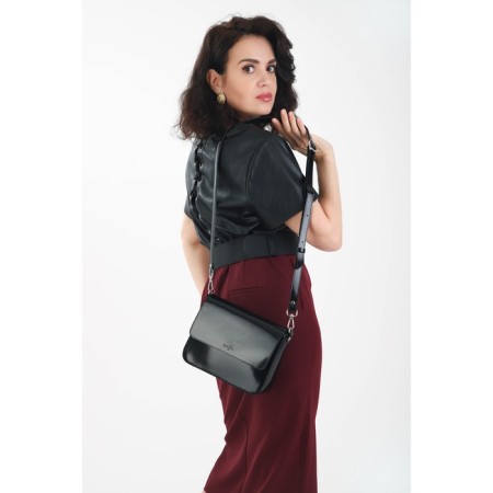 Female bag on a valve, outer pocket, black color-3