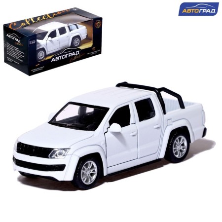 Metal “tundra” machine, doors open, 1:32, inertia, white color