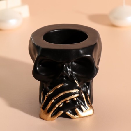 Skull "Skull Silence" 7*10cm black with golden fingers-1