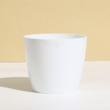 Flower pot, d = 12.5 cm, 1 l, plastic, white