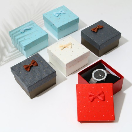 Gift box for a bracelet/Clock "Craps", 9 × 9, color mix-1