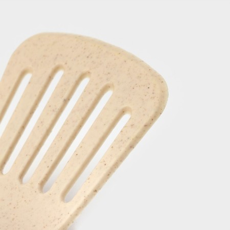 Shovels with slots of the share "Bezh", 30 cm, beige color-2