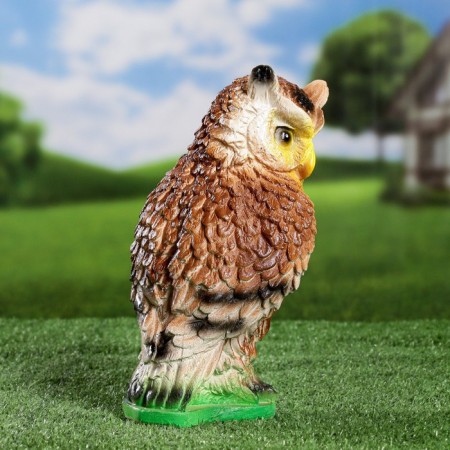 Garden figure "Eagle on the grass" 25cm-2