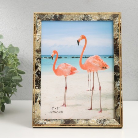 Photo frame plastic 15x20 cm "mother of pearl with a gold frame" 17x22 cm