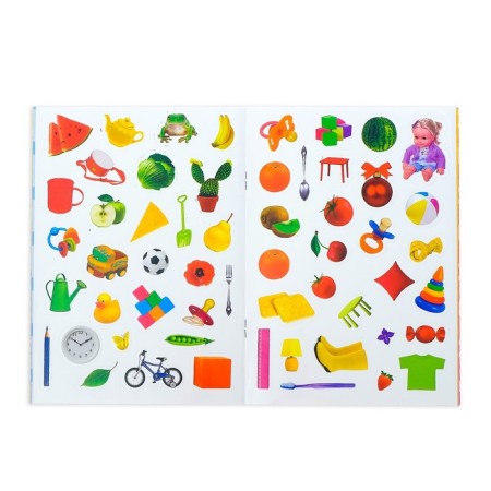 A book with the stickers "My first words", 12 p.-2