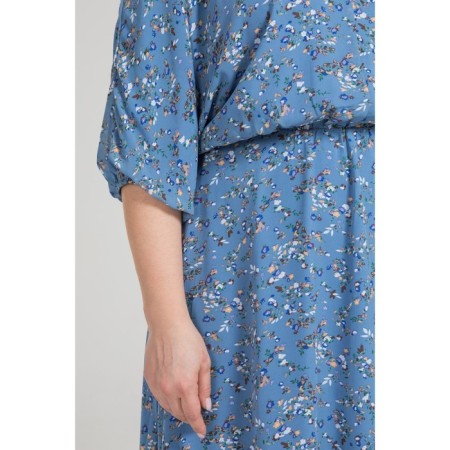 Women's dress, size 60-8