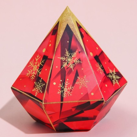 Sweetings "Shine in the New Year" in a box of diamond with a prediction, 150.-2
