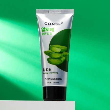 Sedding creamy foam for washing Consly with aloe vera extract, 100 ml