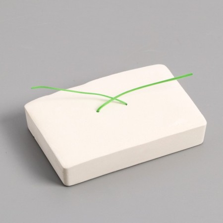 Mineral-salt block for decorative rabbits, 80 grams-2