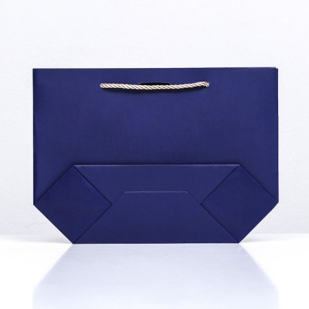 Gift package with a ribbon of 19 x 20 x 9 cm "Blue"-1