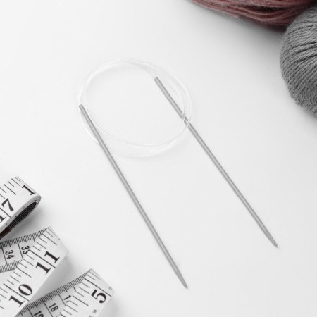 The knitting needles are circular, for knitting, with a teflon coating, with a plastic fishing line, D = 3 mm, 14/80 cm-1