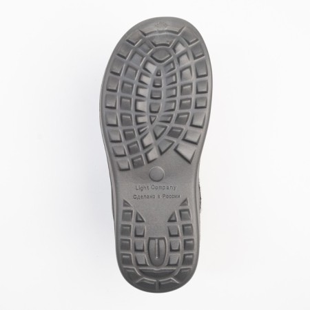 Galos are insulated, color mix, size 38-4