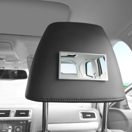 Salon mirror in the sunscreen of a car, 11 × 6.5 cm
