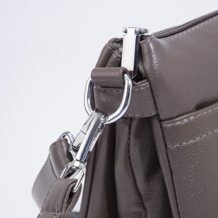 Cross-Bodi Bag on a zipper, the color is gray-brown-4
