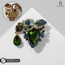 Brooch 