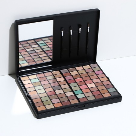 Professional set for makeup (eyelid shadows, proofreaders, blush, lip gloss)-9