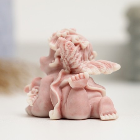 Figure "Angel with roses lying" 4.5cm-2
