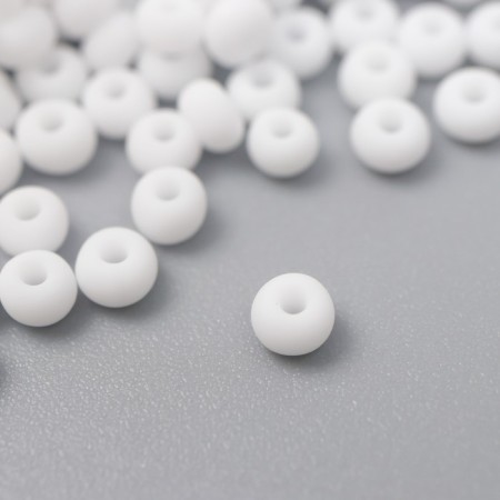 Glass 8/0 "Marshmallow. Matte. Snow White" 10 grams