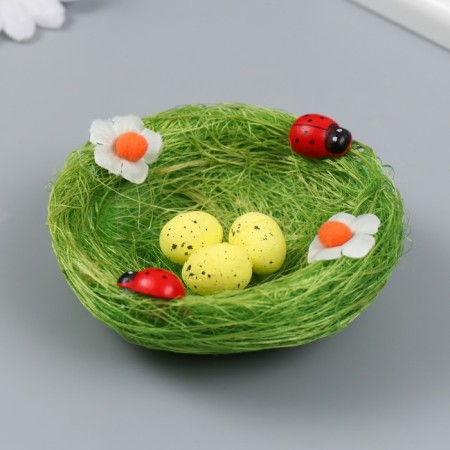 Easter decor "Three eggs in a nest" 10x10x3 cm-1