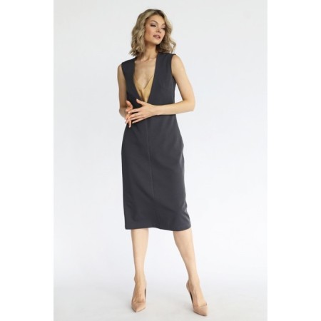 Dress with a deep neckline, size 44-1