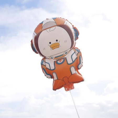 Foil ball 23 "" Duckling-cosmonaut ", with a wand-1